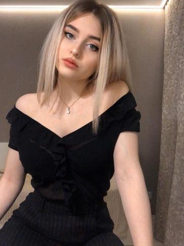 Вера Молодая Блондинка фото 2